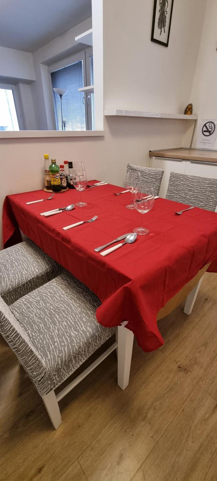 Huge Apartment Next To Train Station Close To The City Center Bratislava Buitenkant foto